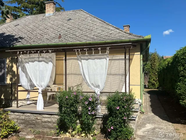 Eladó nyaraló Fonyód, Bélatelep 60 nm