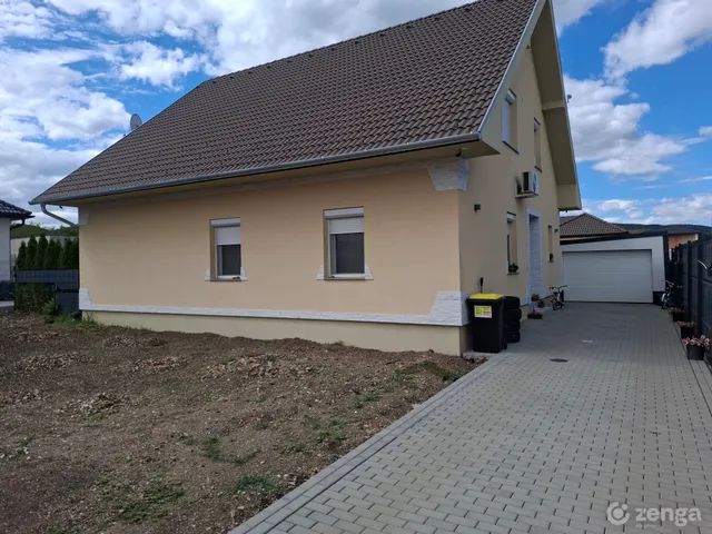 Eladó ház Harka 190 nm