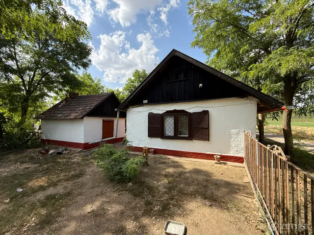 Eladó mezőgazdasági ingatlan Békéscsaba 3000 nm