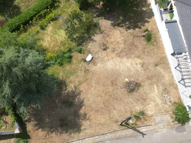 Eladó telek Hejőkeresztúr 900 nm