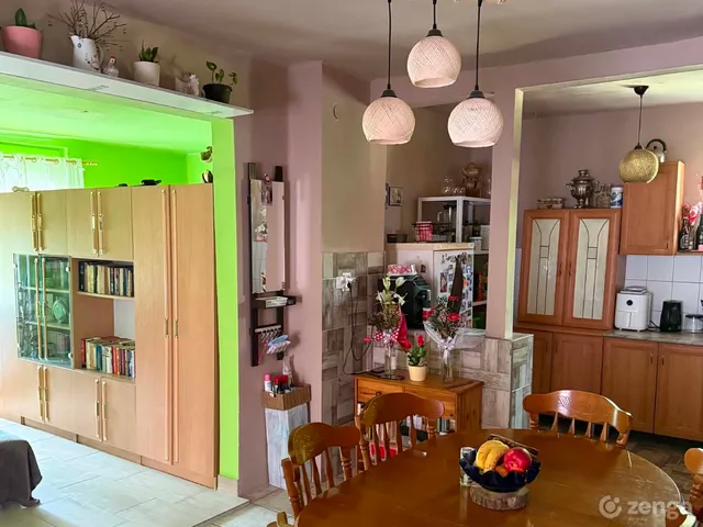 Eladó ház Aszaló 200 nm
