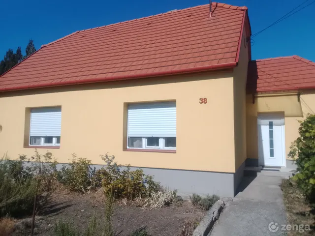 Eladó ház Győr, Gyirmót 76 nm
