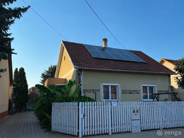 Eladó ház Makó, Újváros 98 nm