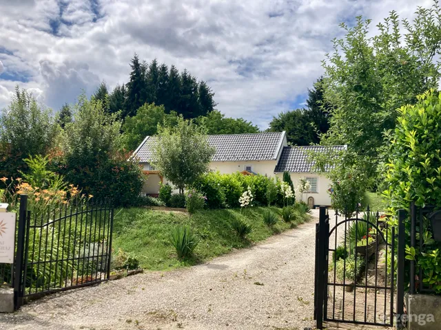 Eladó ház Homokkomárom 200 nm