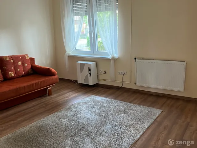Eladó lakás Budapest XVIII. kerület, Szemeretelep 25 nm