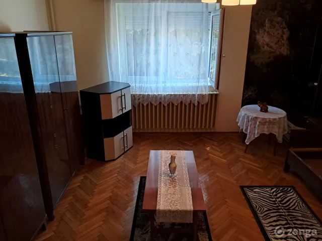 Eladó ház Győrszemere, Felpéci út 80 nm