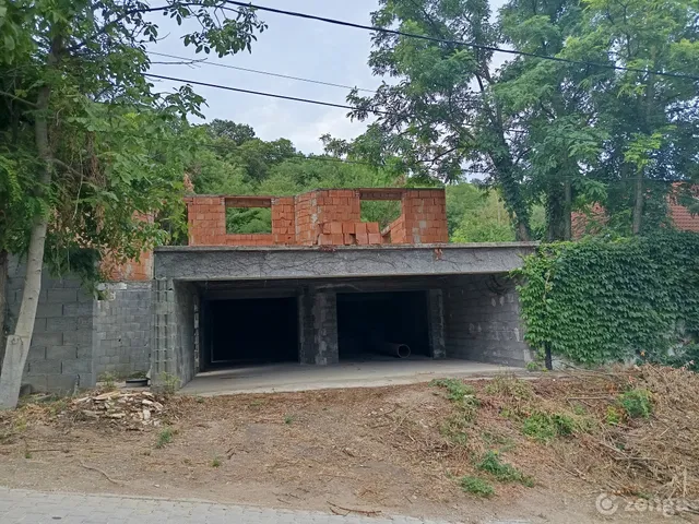 Eladó ház Pilisjászfalu 200 nm