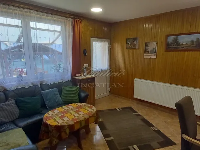 Eladó ház Bakonyszentkirály 205 nm