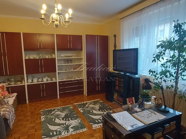 Eladó lakás Győr, Révfalu 61 nm