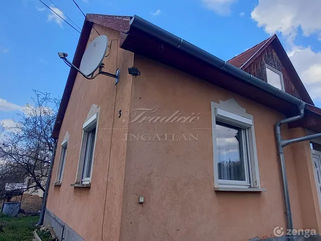 Eladó ház Győrújbarát 130 nm