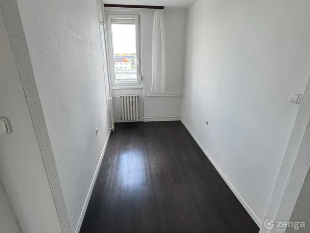 Eladó lakás Veszprém, Belváros, Cserhát ltp. 3. 40 nm