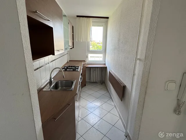 Eladó lakás Veszprém, Belváros, Cserhát ltp. 3. 40 nm