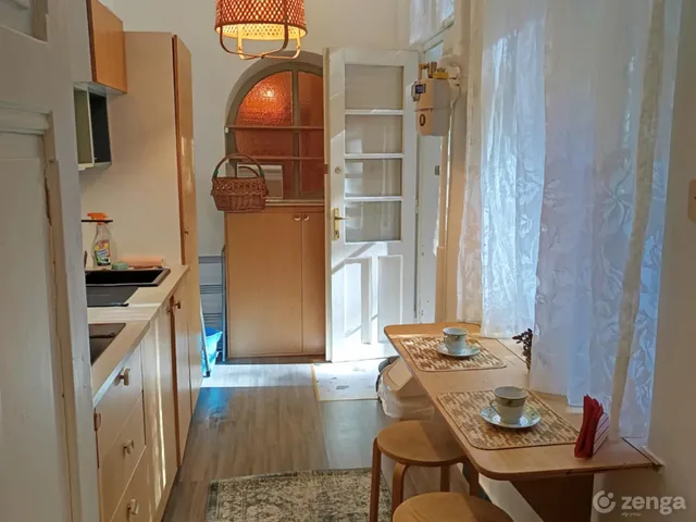 Kiadó lakás Budapest VIII. kerület, Palotanegyed 33 nm