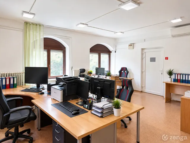 Eladó kereskedelmi és ipari ingatlan Debrecen, Nyulas 232 nm