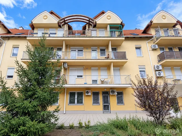 Eladó lakás Debrecen, Belváros 77 nm