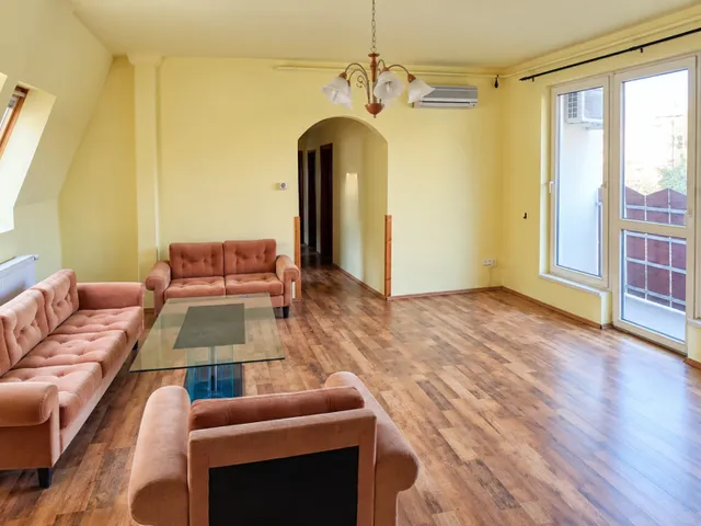 Eladó lakás Debrecen, Belváros 98 nm