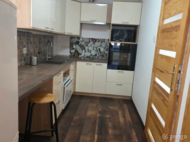 Kiadó lakás Budapest III. kerület, Csillaghegy 48 nm