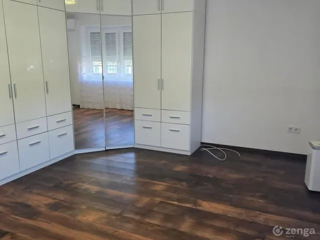 Kiadó lakás Budapest III. kerület, Csillaghegy 48 nm