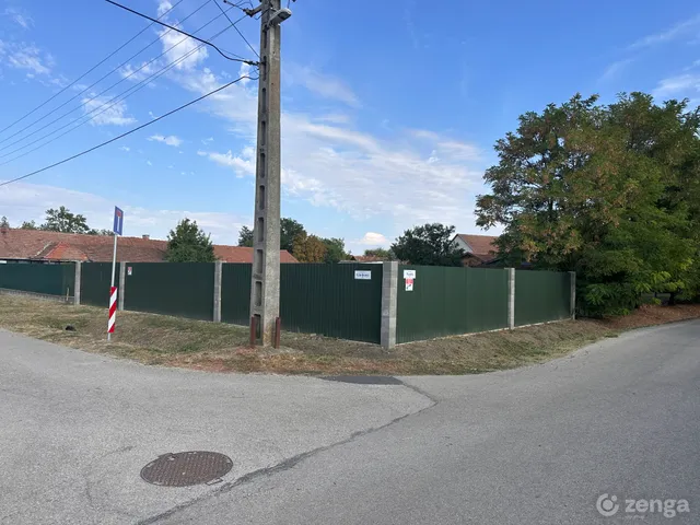 Eladó telek Békéscsaba, Mezőmegyer 746 nm