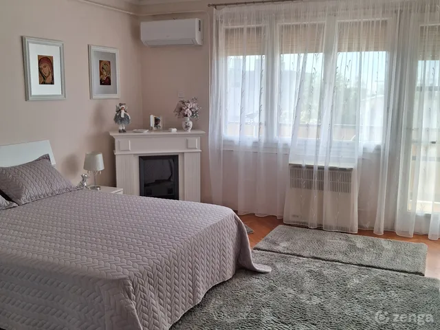 Eladó lakás Kunszentmárton, Széchenyi Lkt. L ép. 67 nm