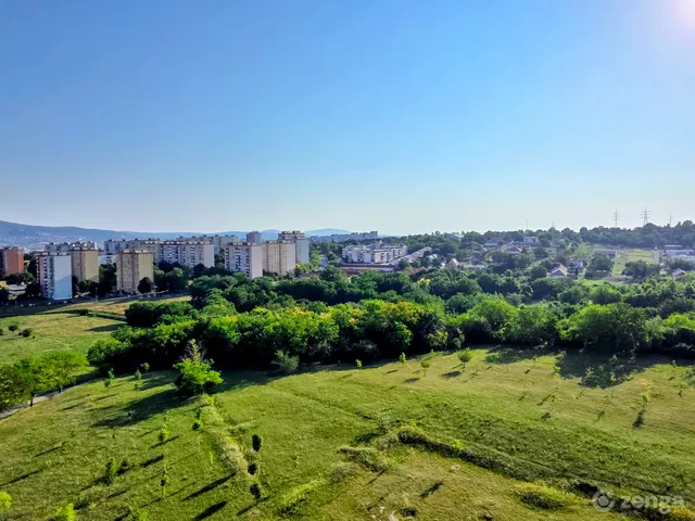 Eladó lakás Pécs 72 nm