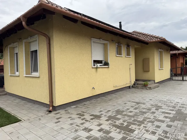 Eladó ház Vecsés, Kispatak-lakópark 91 nm