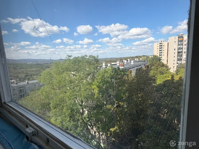 Eladó lakás Miskolc, Avas 73 nm