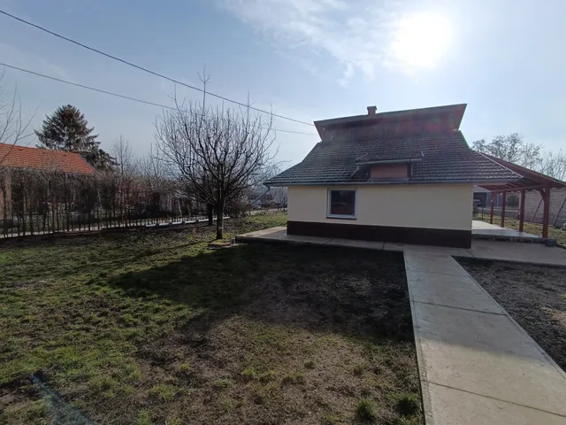 Eladó ház Hódmezővásárhely, Kishomok 98 nm