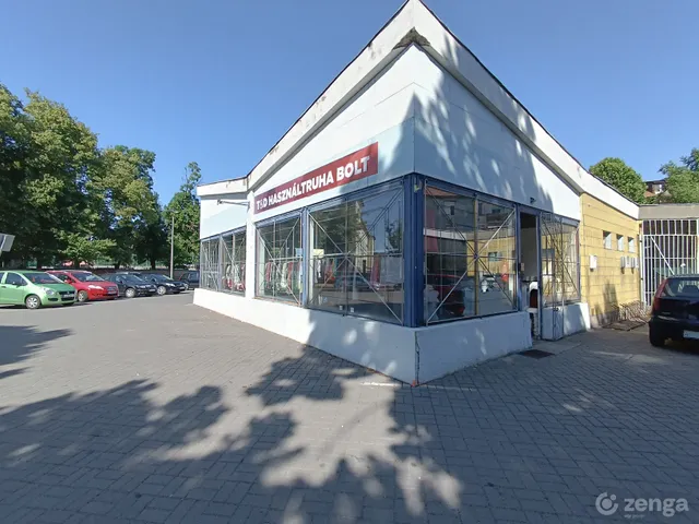 Eladó kereskedelmi és ipari ingatlan Hódmezővásárhely, Csúcs 138 nm