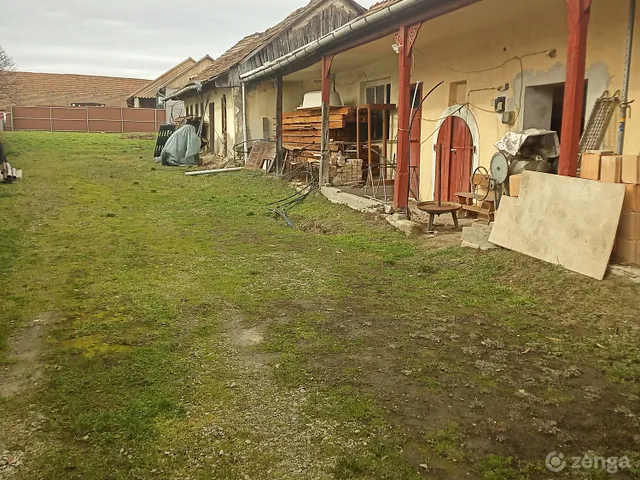 Eladó ház Pásztó 250 nm