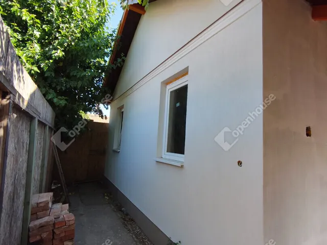 Eladó ház Makó 68 nm