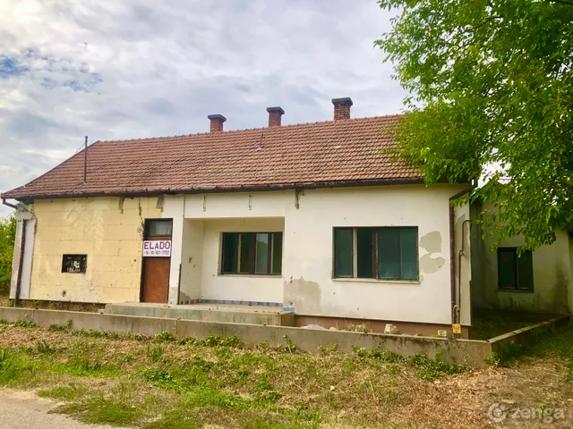 Eladó ház Dévaványa 190 nm