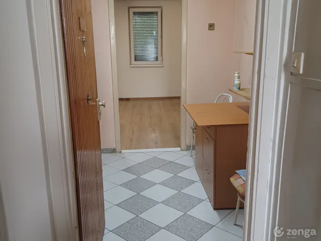 Eladó lakás Veszprém 32 nm