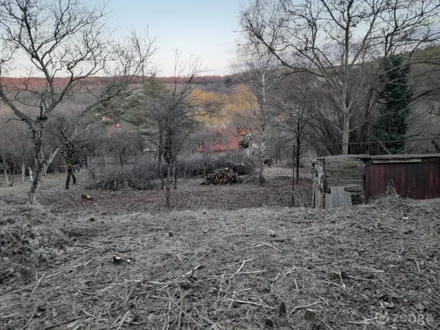 Eladó telek Kozárd 1417 nm