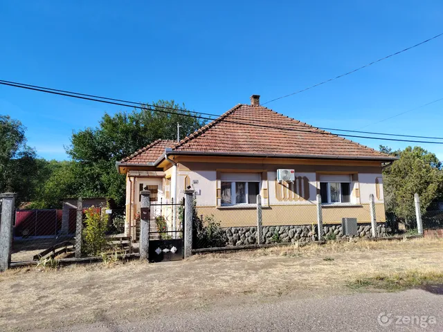Eladó ház Tápiószecső, Magdolnatelep 129 nm
