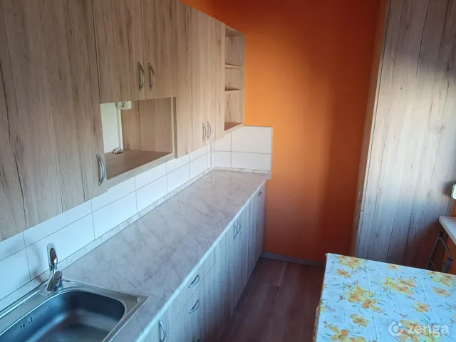 Eladó lakás Cegléd 54 nm