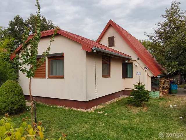 Eladó nyaraló Szigetbecse 100 nm