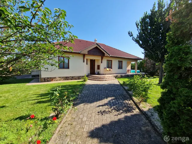 Eladó ház Debrecen, Kerekestelep 120 nm
