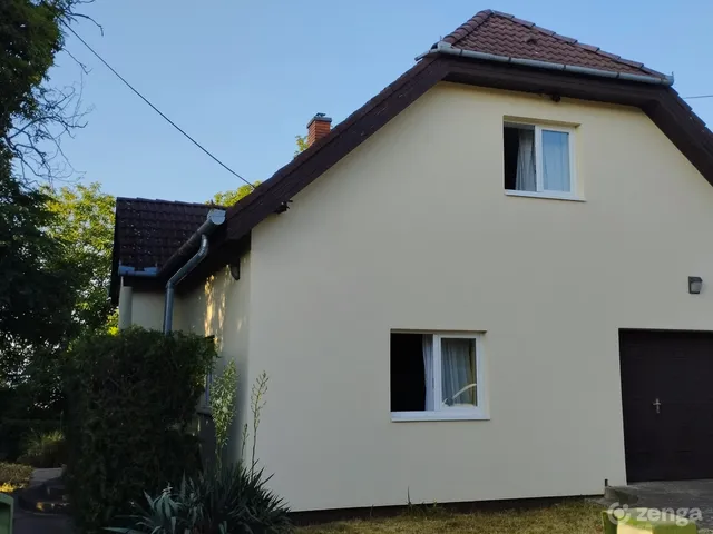 Eladó ház Pécs, Rácváros 130 nm