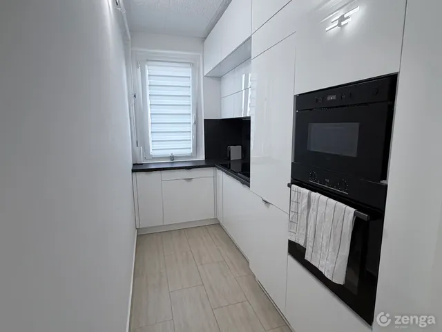 Eladó lakás Várpalota, Ady lakótelep 42 nm