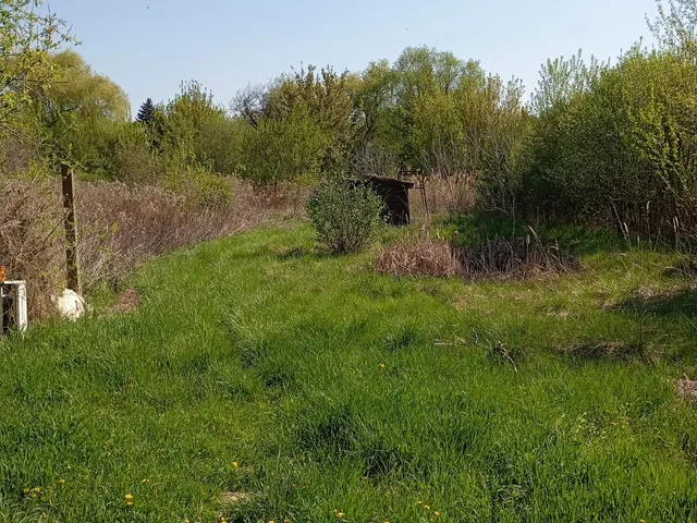 Eladó telek Bicske 1100 nm