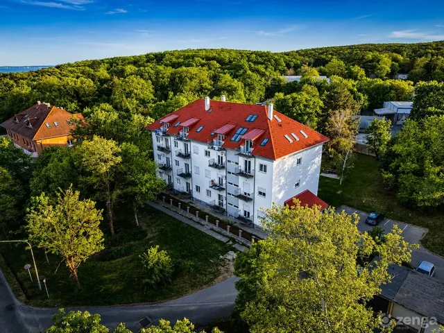 Eladó lakás Balatonfűzfő, Fűzfőgyártelep, Nike krt. 2/2 53 nm