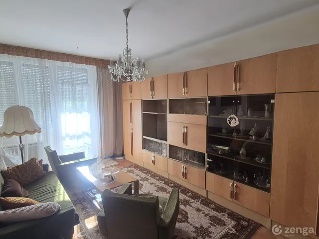 Eladó lakás Szombathely, Derkovits-lakótelep, Bem József utca 42 nm