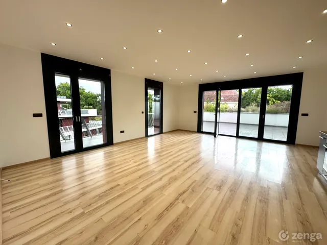 Kiadó lakás Debrecen 112 nm