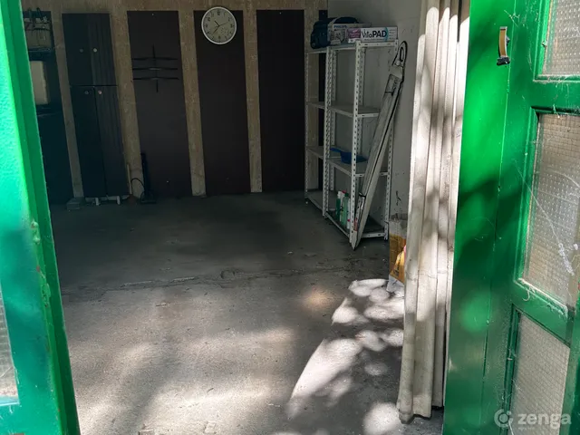Eladó garázs Budapest IV. kerület, Káposztásmegyer 16 nm