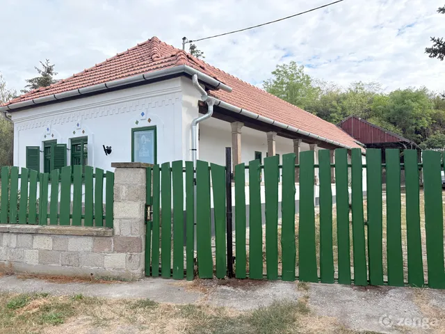 Eladó ház Novaj 80 nm
