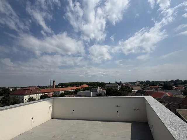 Eladó lakás Baja 85 nm