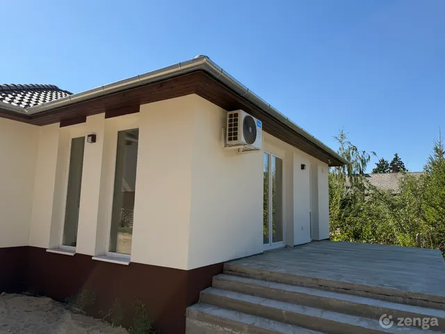 Eladó ház Tényő 82 nm