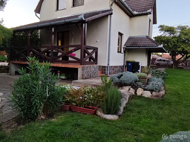 Eladó ház Nagykálló, Zrínyi Ilona út 22. 115 nm