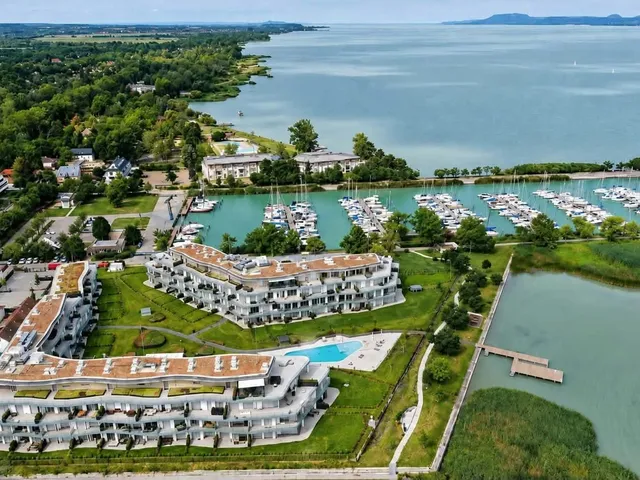 Eladó lakás Balatonszemes 42 nm